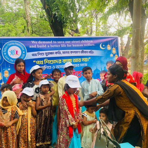 eid-clothing-distribution-street-children-bangladesh.jpg 4